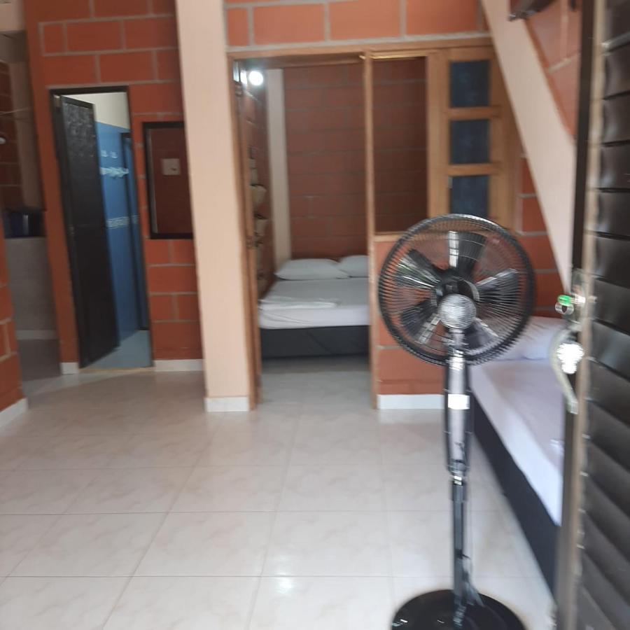 Mi Pueblo Natal Aptos Y Habitaciones Necocli Exterior photo